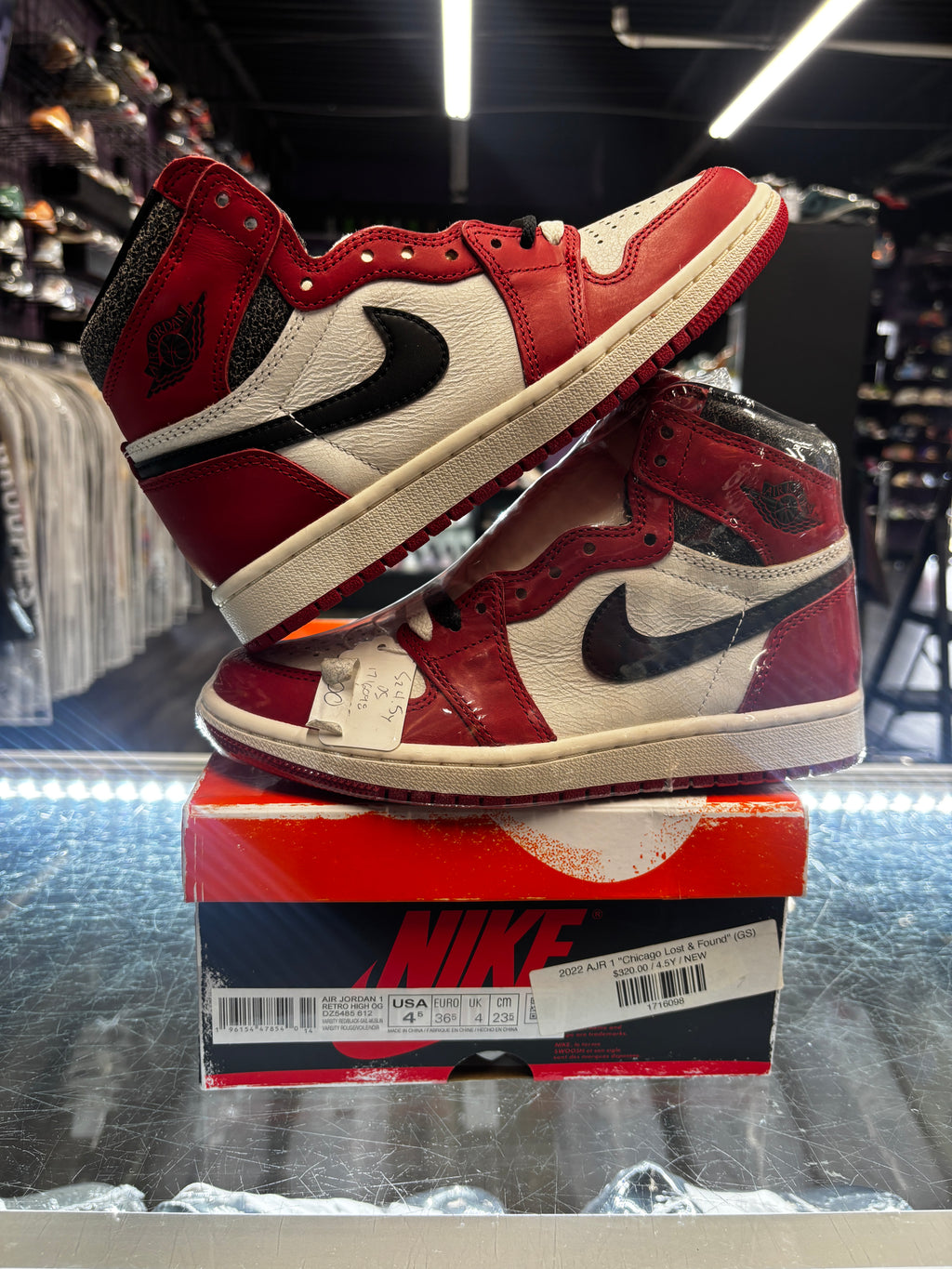 2022 Air Jordan Retro 1 "Chicago Lost & Found" (GS)