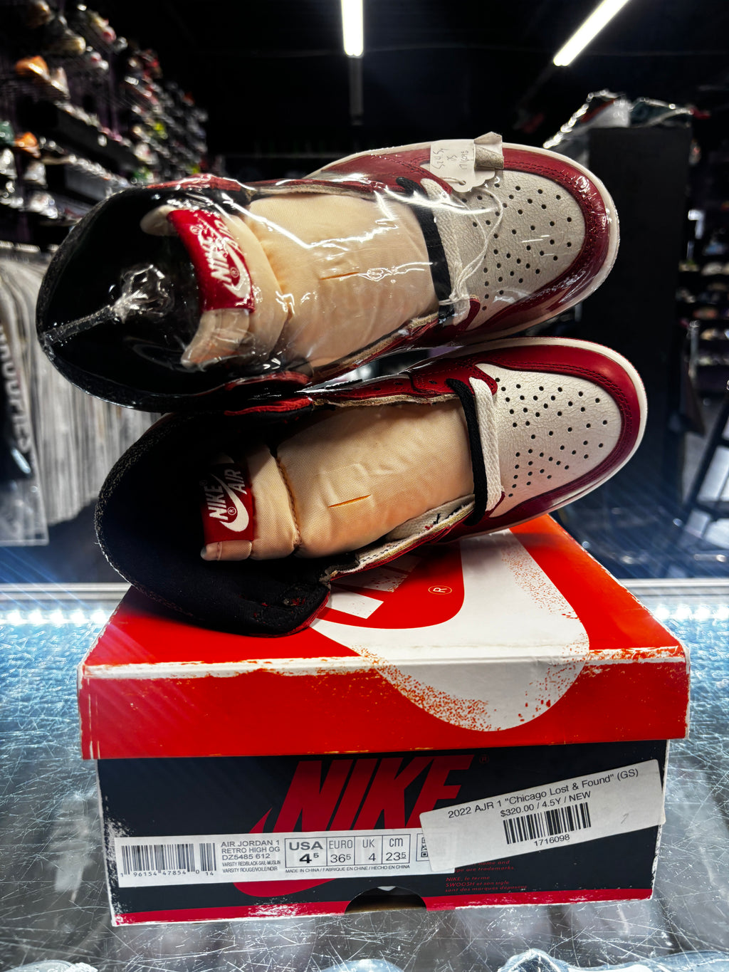 2022 Air Jordan Retro 1 "Chicago Lost & Found" (GS)