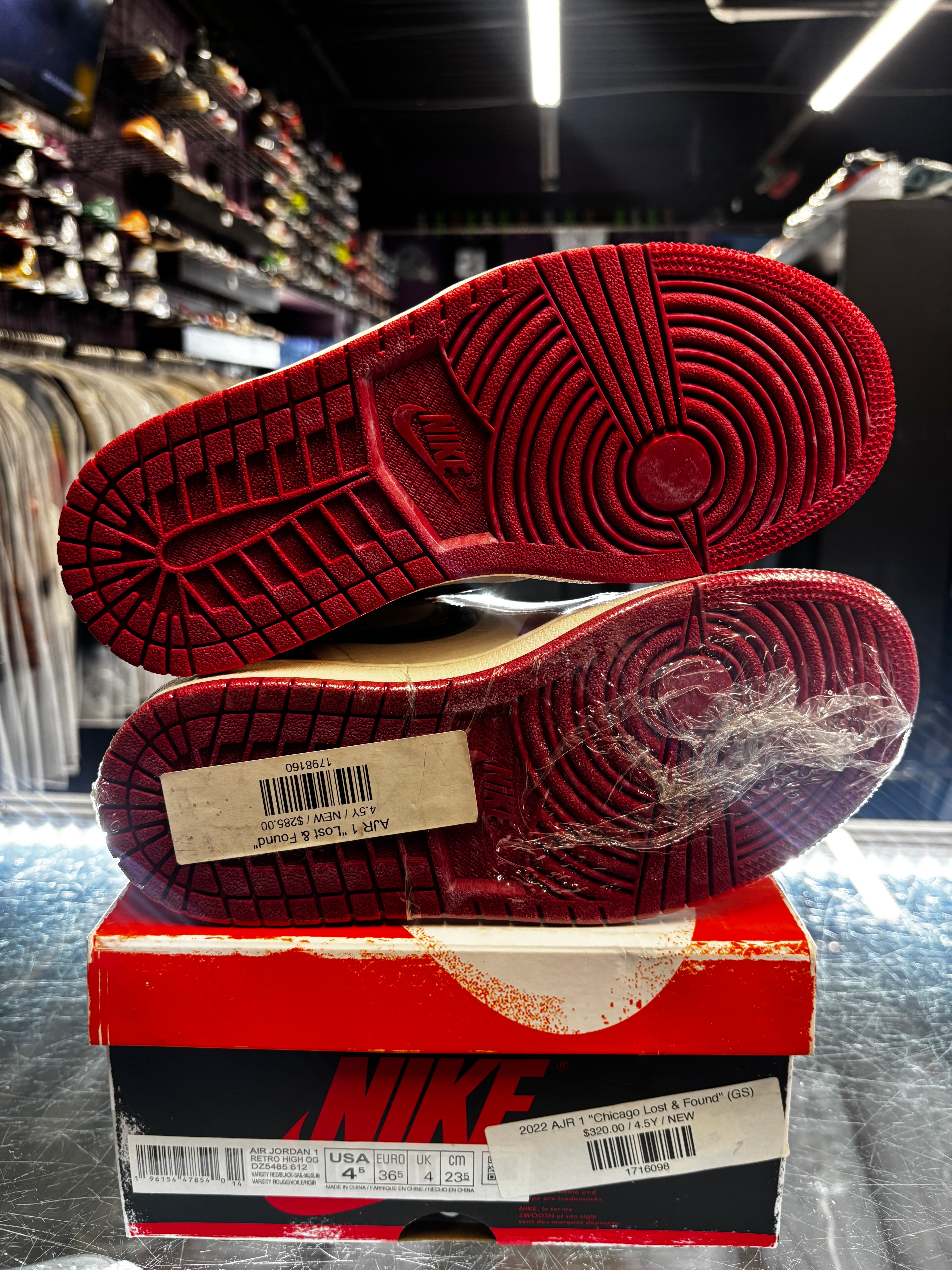 2022 Air Jordan Retro 1 "Chicago Lost & Found" (GS)