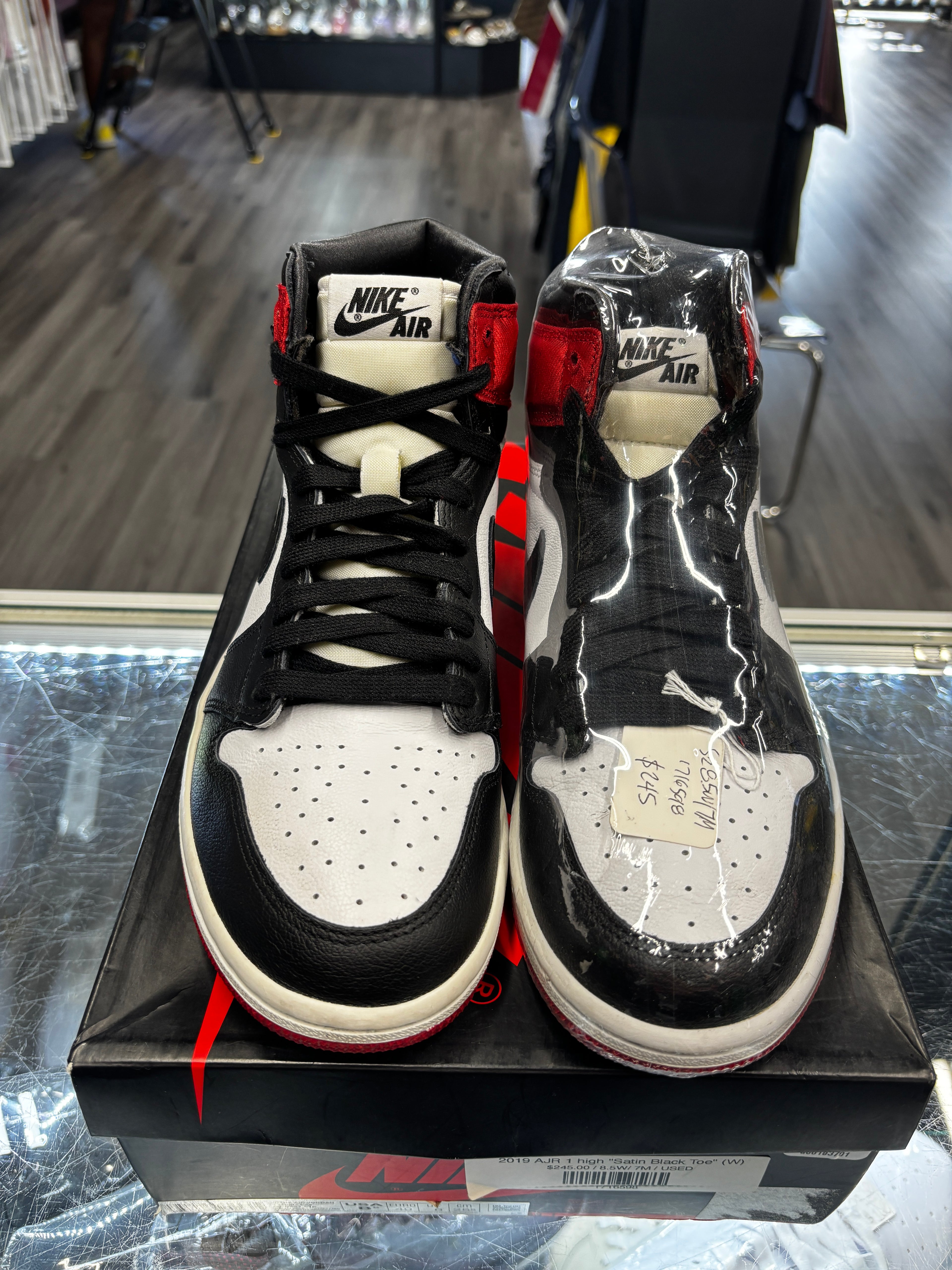 2019 AJR 1 High "Satin Black Toe" (W)