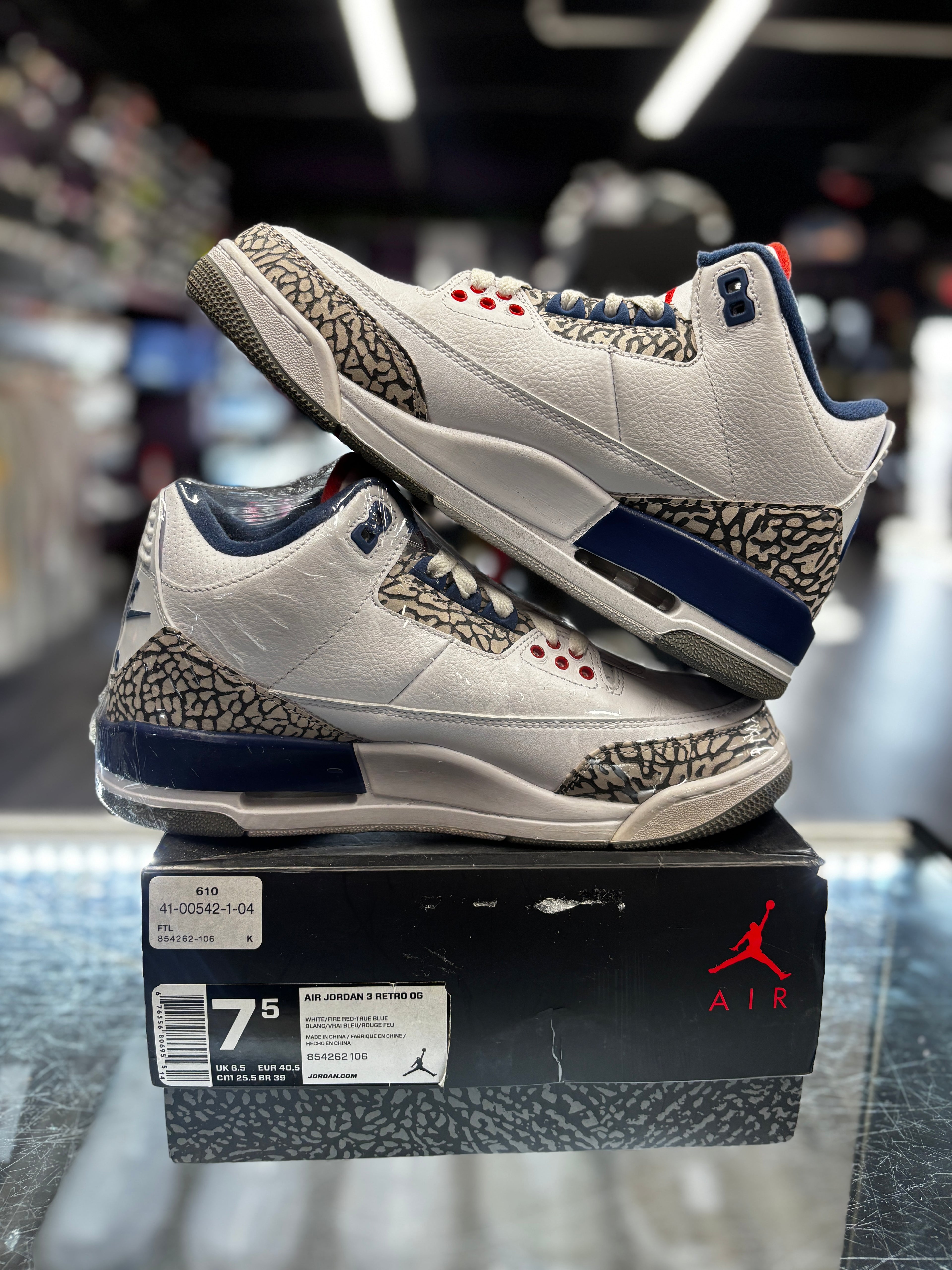 2016 Air Jordan Retro 3 "True Blue"