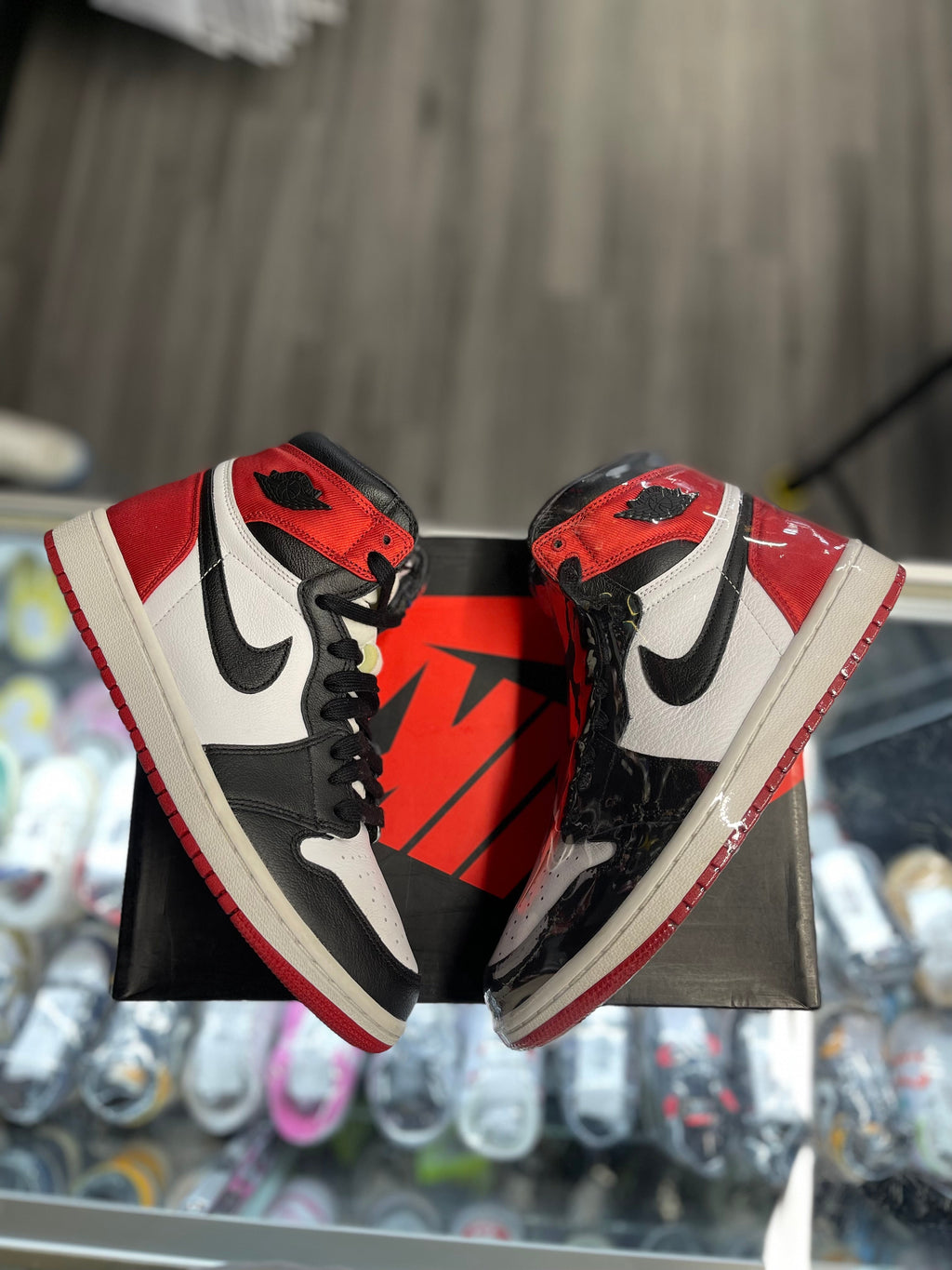2019 AJR 1 High "Satin Black Toe" (W)
