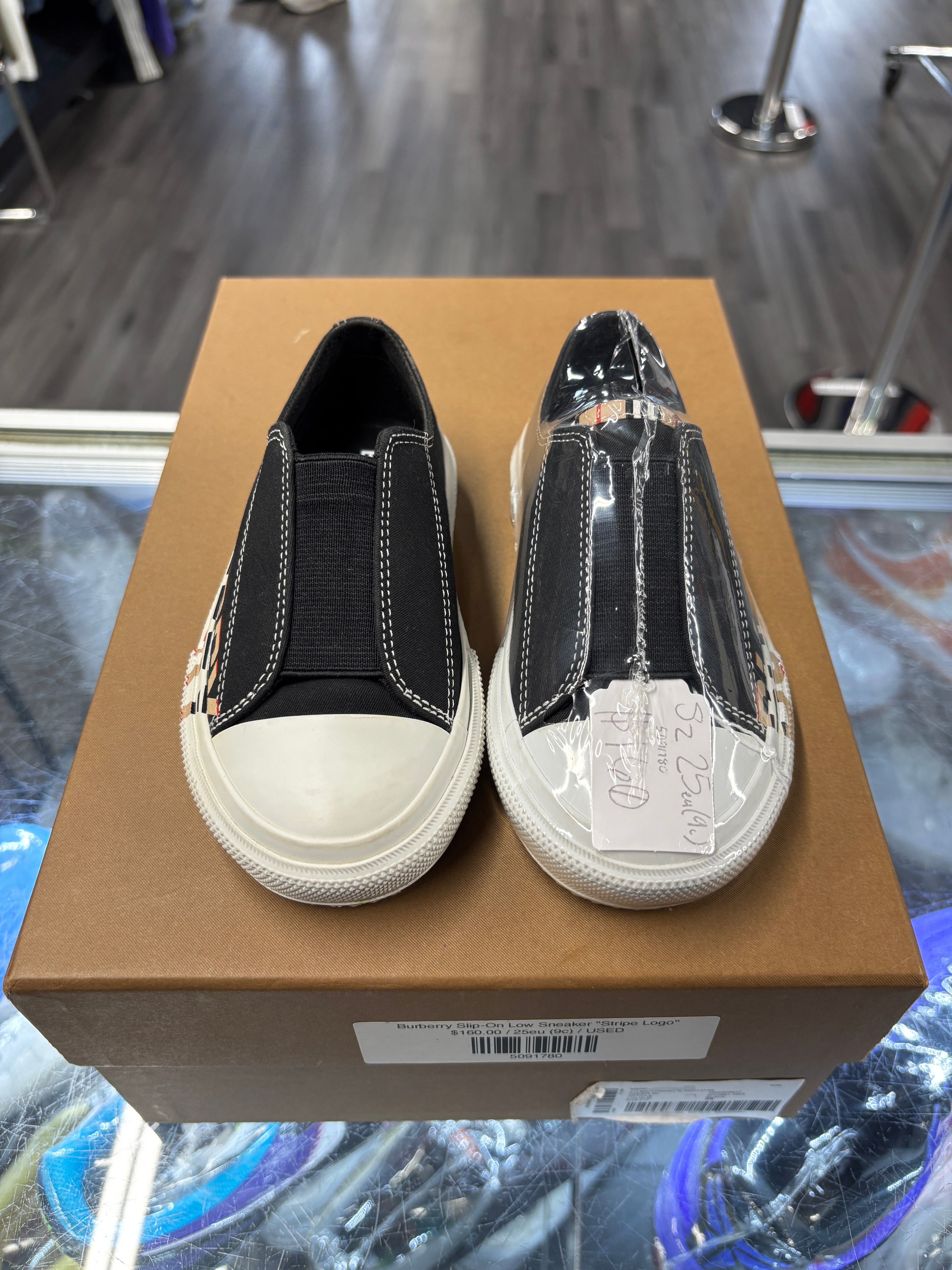 Burberry Slip-On Low Sneaker "Stripe Logo"
