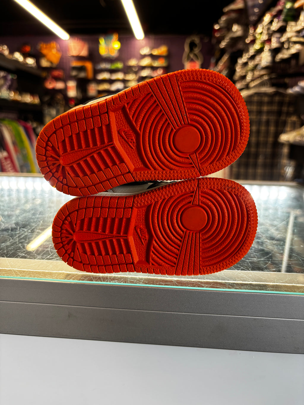 2025 Air Jordan Retro 1 High "Shattered Backboard" (TD)
