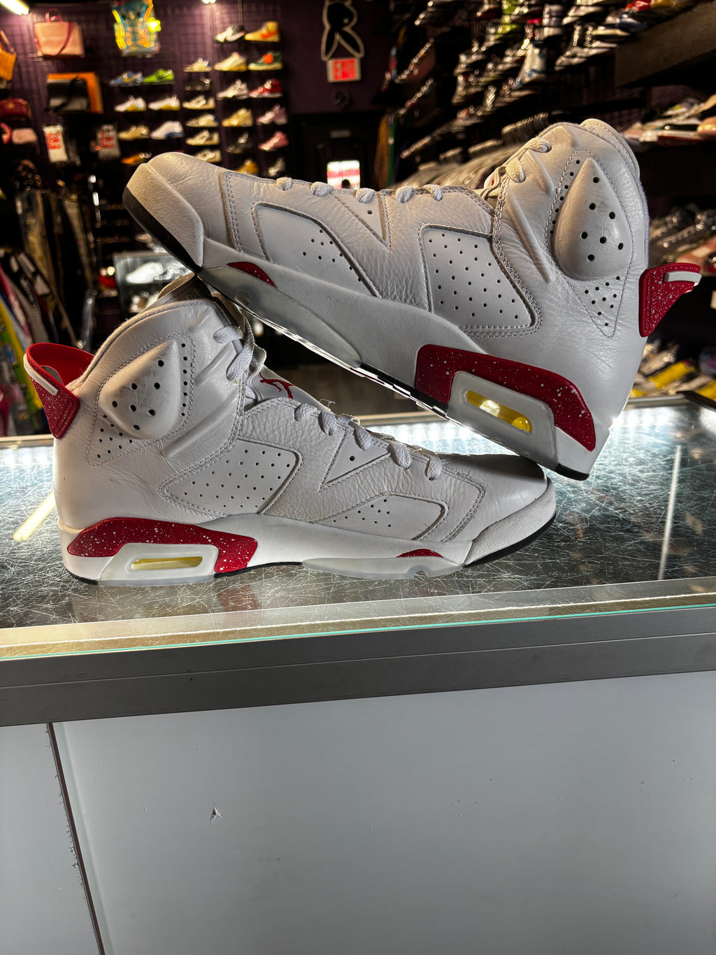 2022 Air Jordan Retro 6 "Red Oreo"