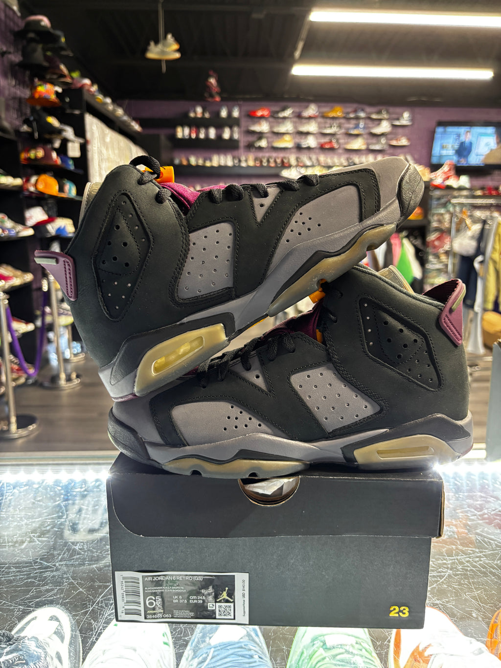 2021 Air Jordan Retro 6 "Bordeaux" (GS)