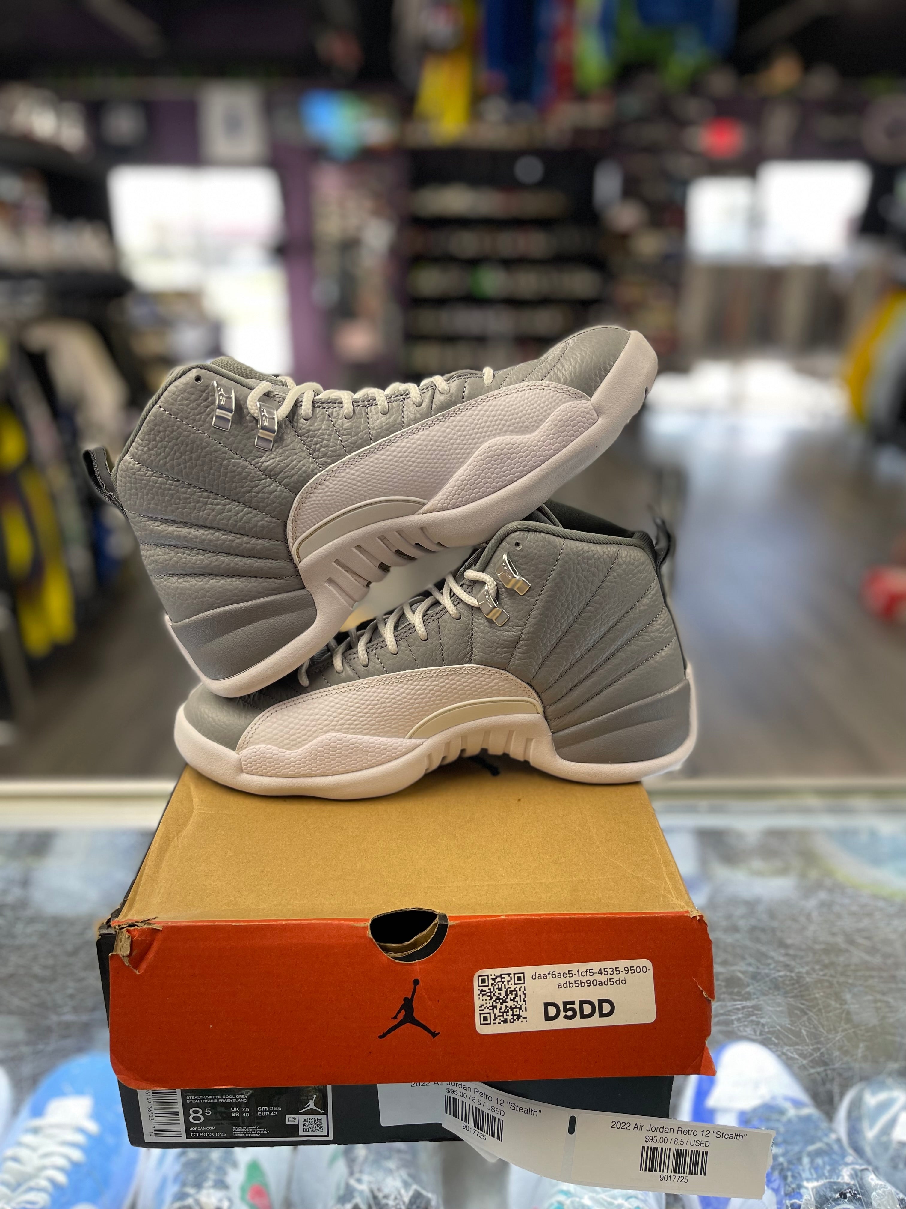 2022 Air Jordan Retro 12 "Stealth"