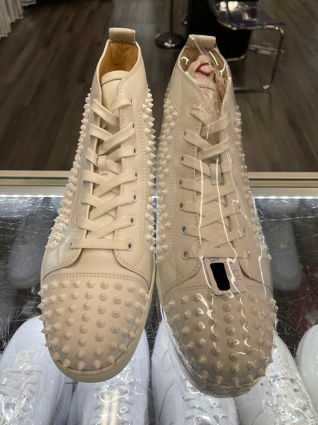 Christian Louboutin Louis Junior Spikes High "White"
