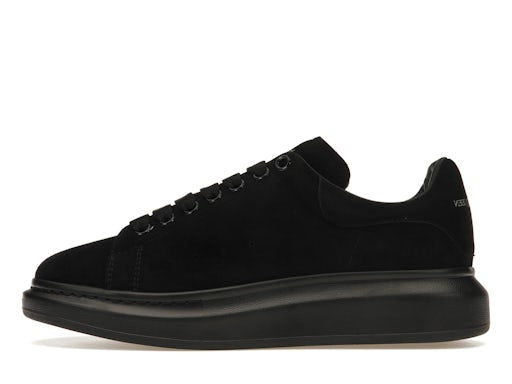 Alexander Mcqueen Oversized Sneaker "Triple Black"